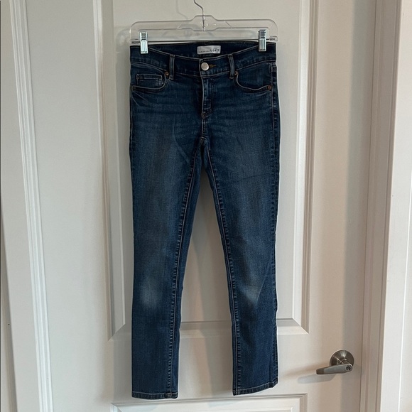 LOFT Women’s Skinny Crop Dark Wash Jeans 24/00 - Picture 2 of 9